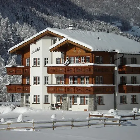 Haus Akelei Апартаменты Саас-Альмагель